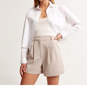 Women's Abercrombie tailored shorts sloane